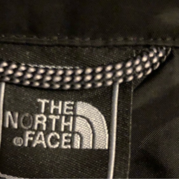 The North Face Women Small Goose Down 550 Insulated Purple Satin Winter Jacket - Picture 7 of 11